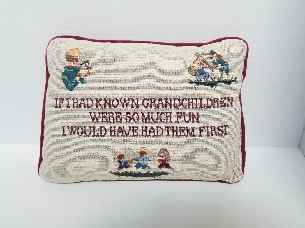 Embroidered Tapestry Throw Pillow For Grandma With Grandchildren Maroon